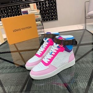 Louis Vuitton Sneakers